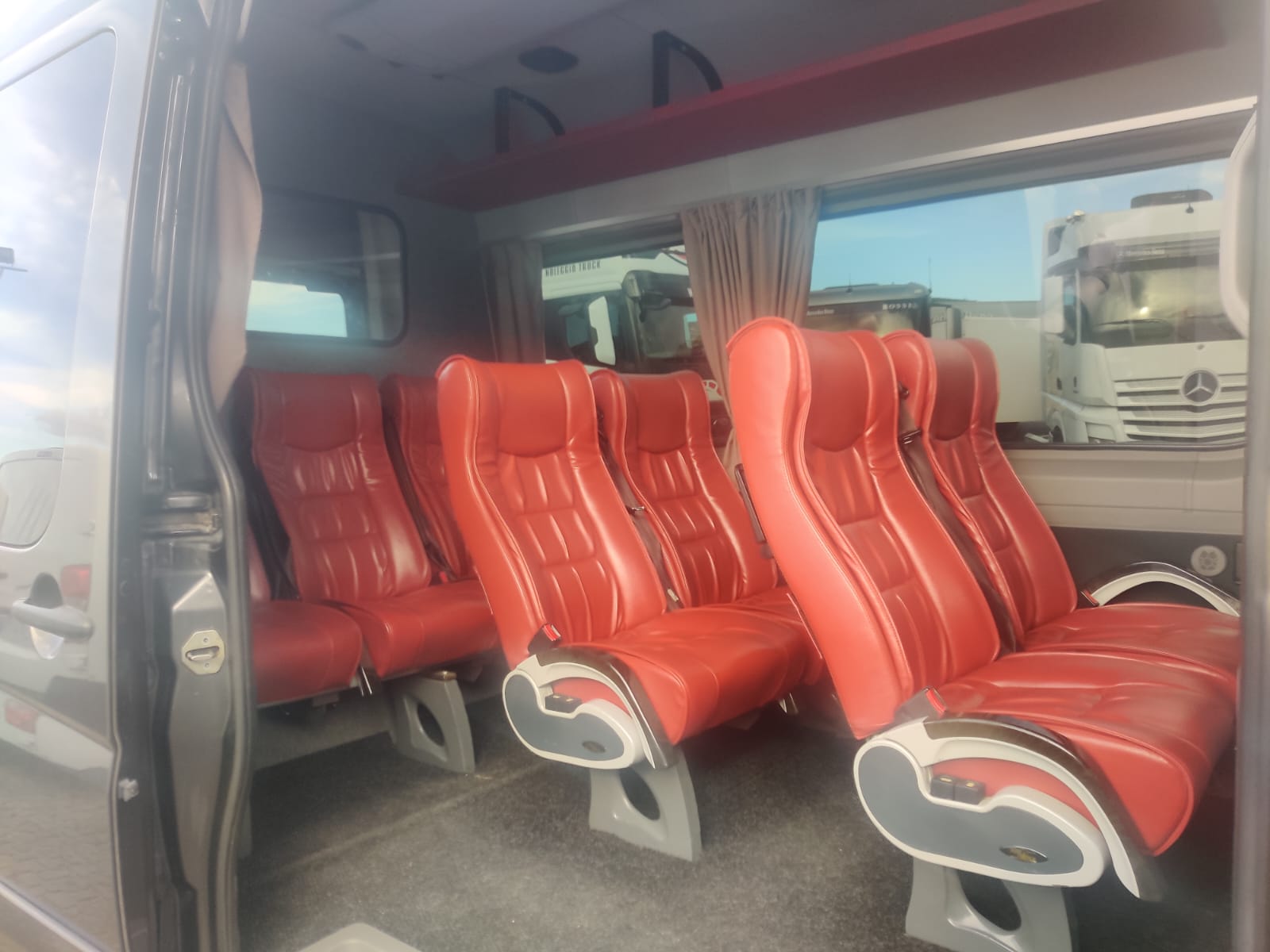 WhatsApp Image 2025-02-10 at 10.51.56 (9)