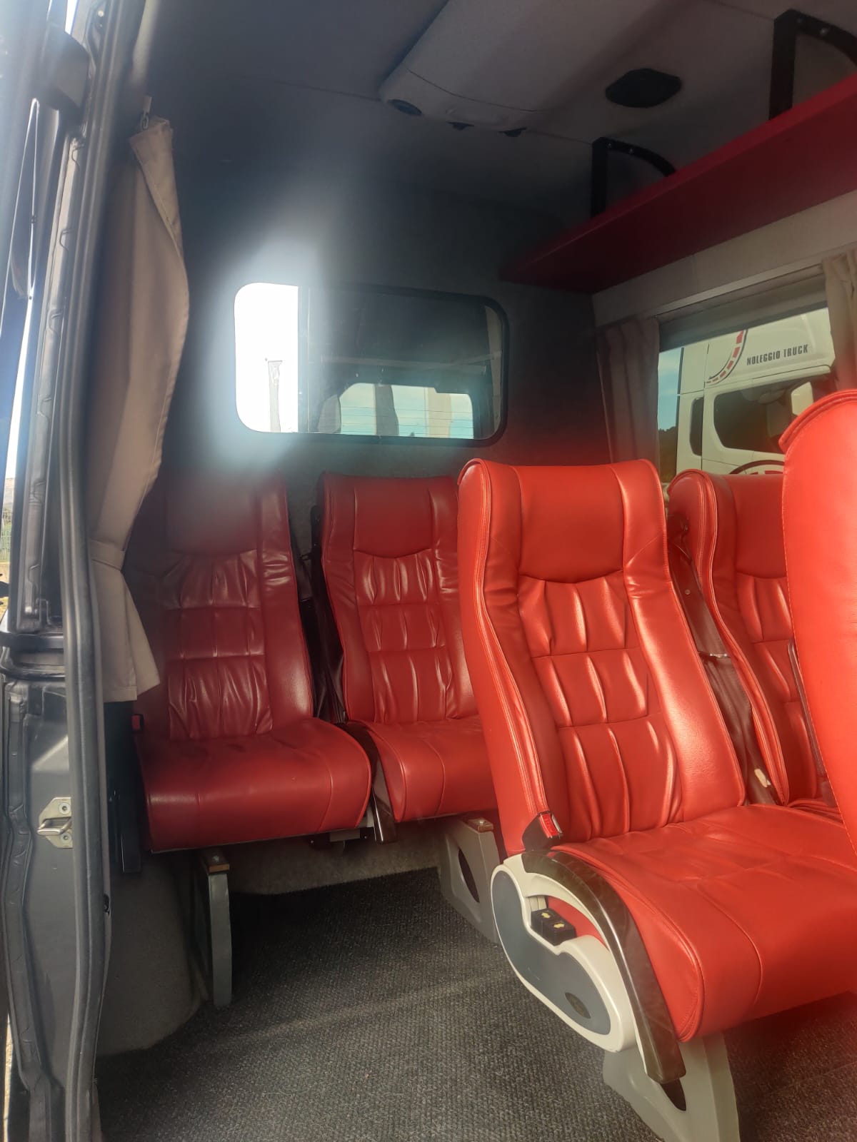 WhatsApp Image 2025-02-10 at 10.51.56